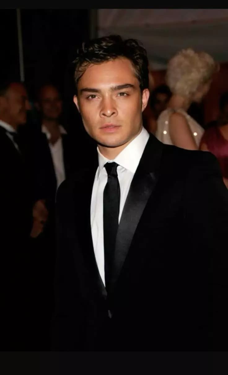 Chuck bass thumbnail
