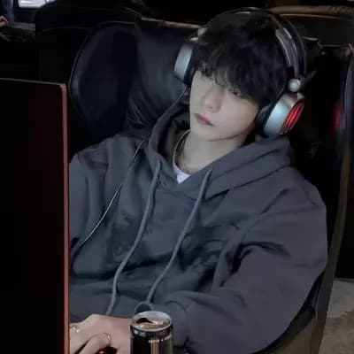 Kay Novio Gamer thumbnail