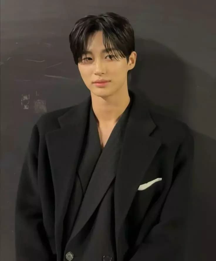 Byeon Woo Seok thumbnail