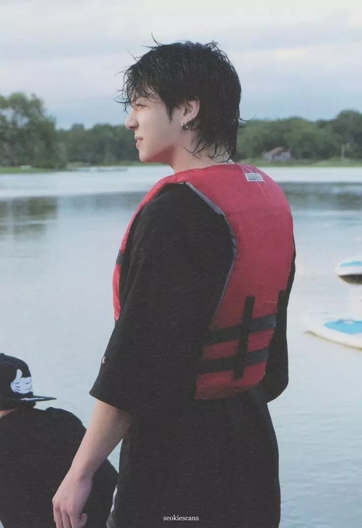 Jeon Jungkook thumbnail