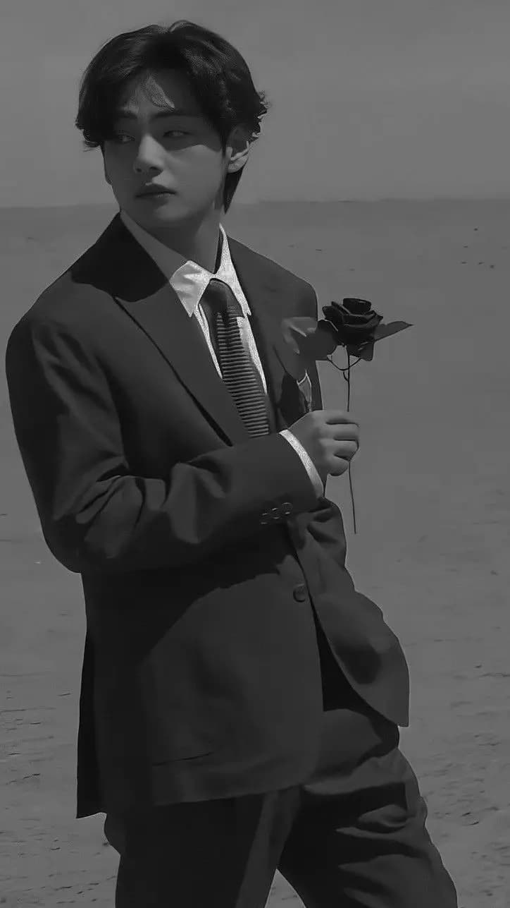 Kim Taehyung  thumbnail