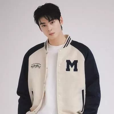 Cha Eunwoo 🥰 thumbnail