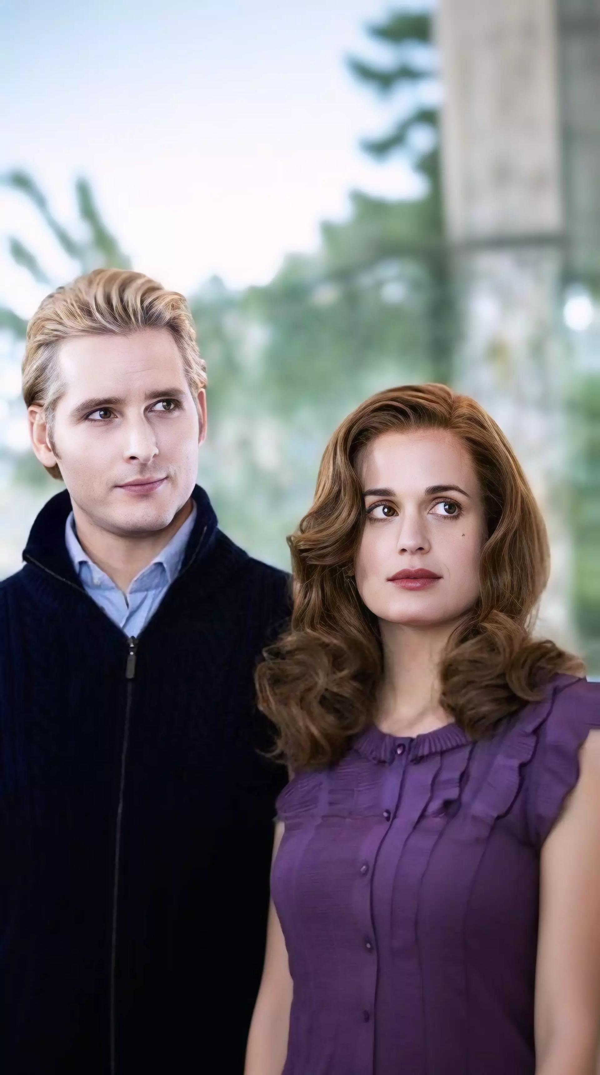 Carlisle y Esme Cullen. thumbnail