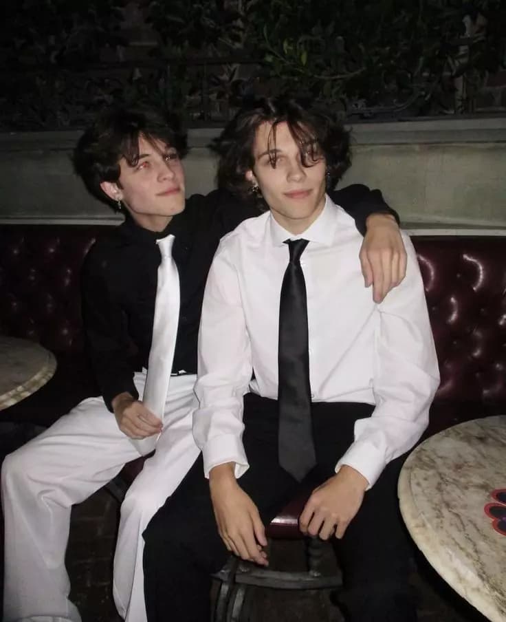 Matthew e Chris Sturniolo (Trisal) thumbnail