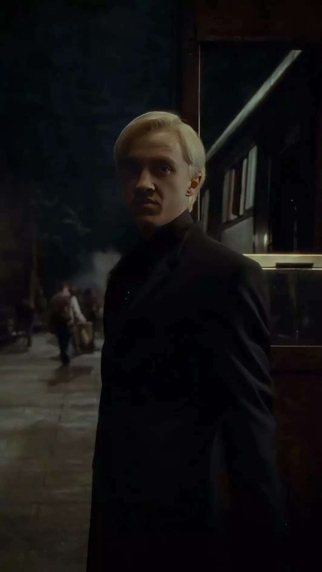 Draco Malfoy thumbnail
