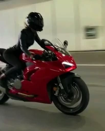 bikers thumbnail