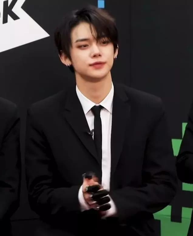 Yeonjun thumbnail