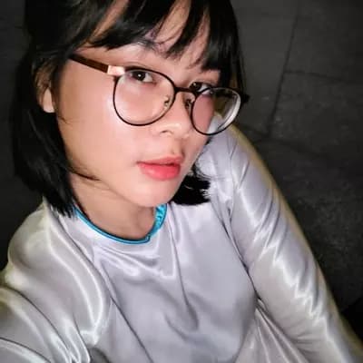 Vân Huỳnh thumbnail