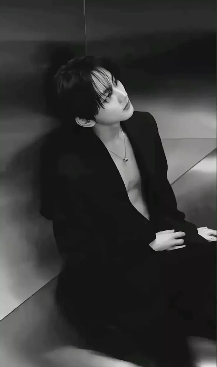 Jungwon  thumbnail