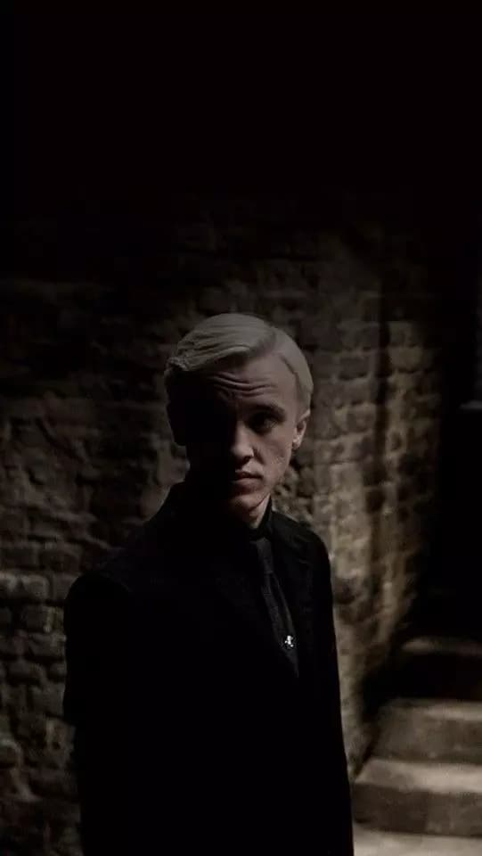 Draco Malfoy thumbnail