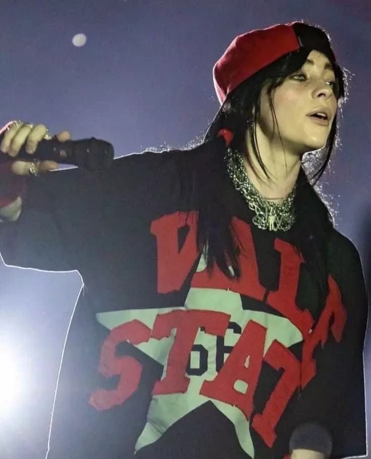 Billie Eilish pirate thumbnail