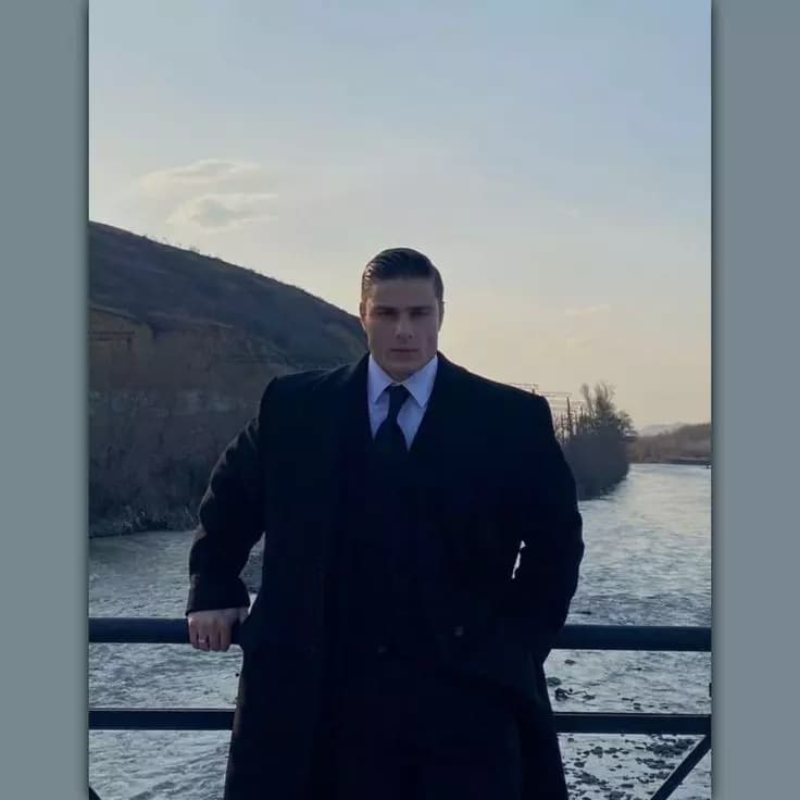 Vladimir Petrovic thumbnail