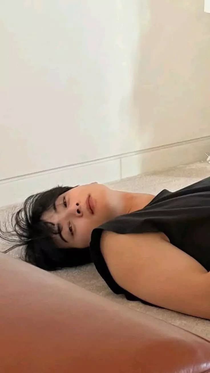 Cha eun-woo thumbnail