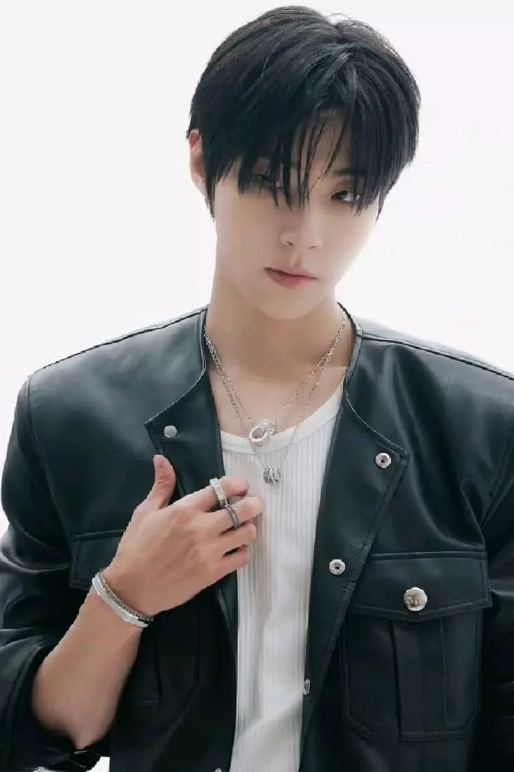 hwang in-yeop  thumbnail