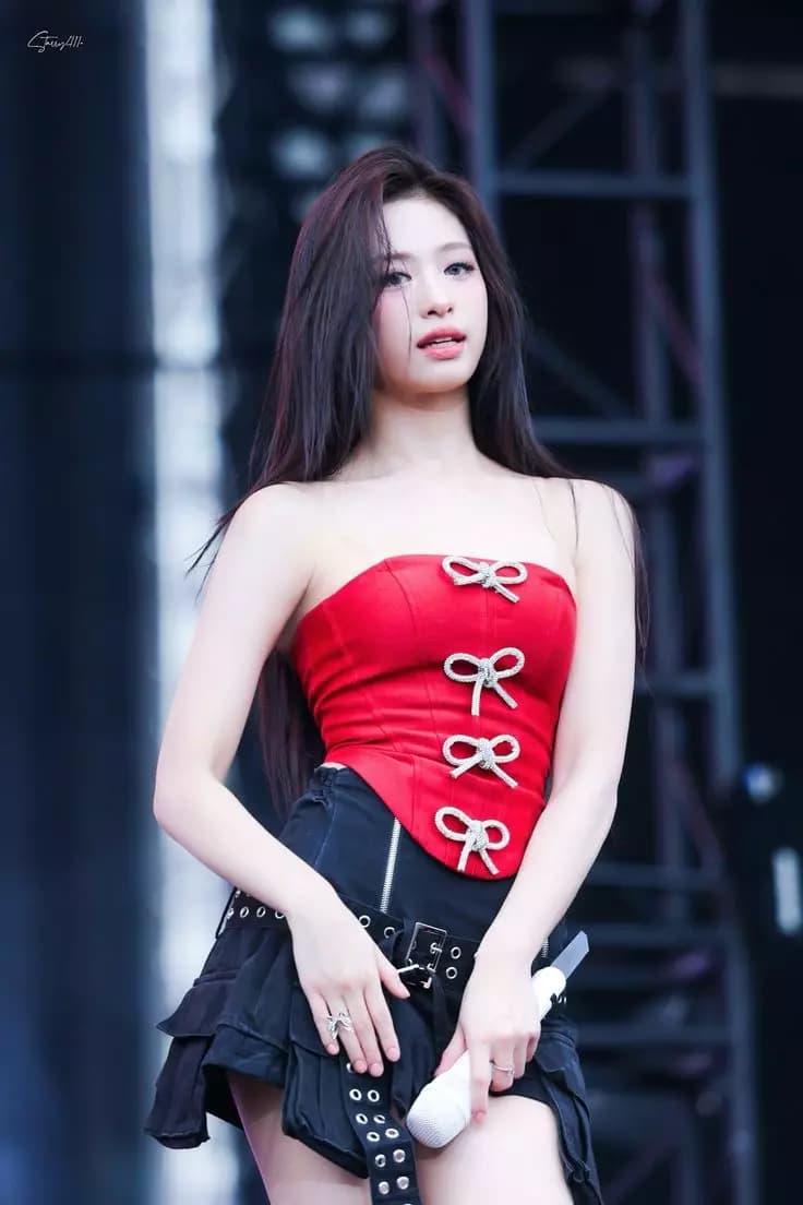 Jung Ahyeon  thumbnail