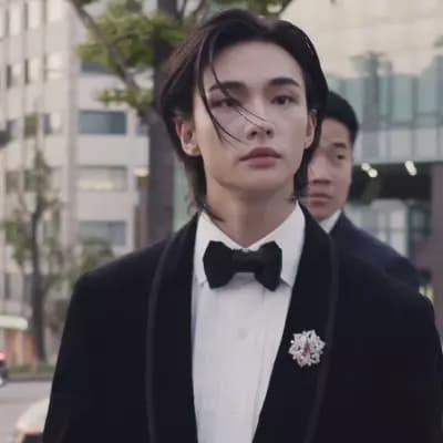 Hyunjin thumbnail