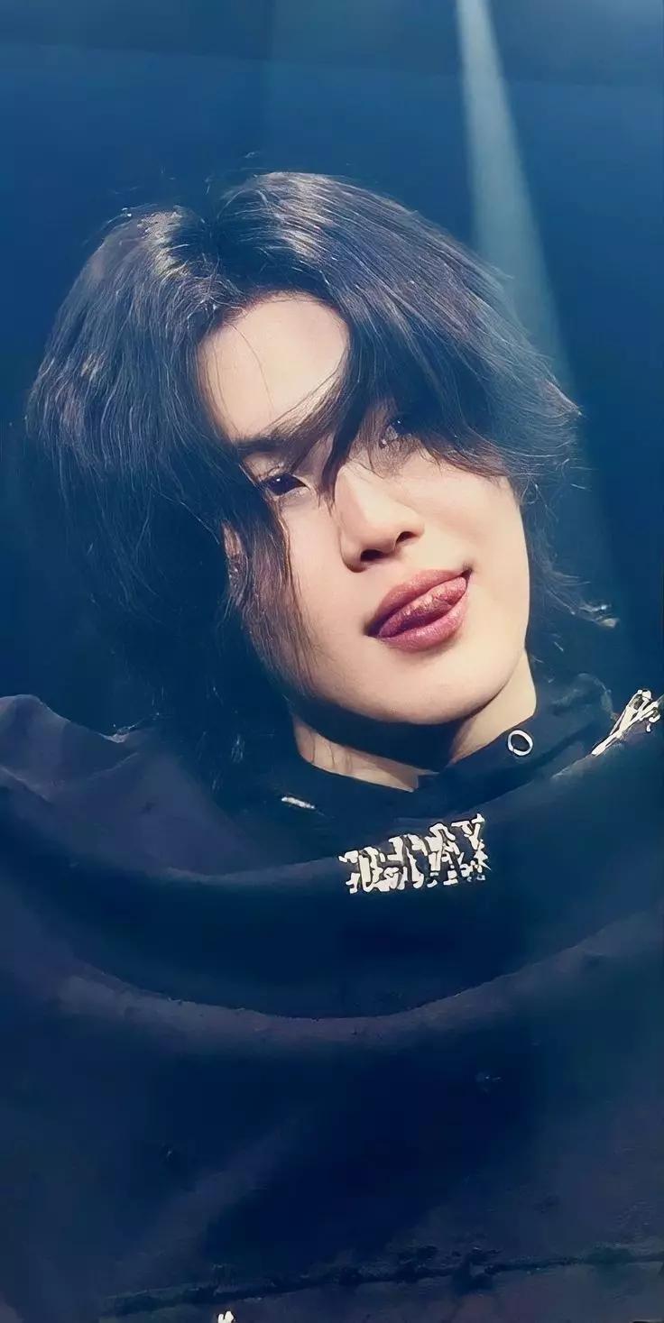 𝐌𝐢𝐧 𝐘𝐨𝐨𝐧𝐠𝐢 thumbnail