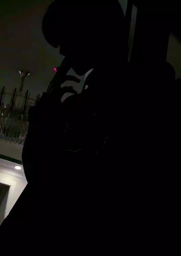 RUNWAY Fiance thumbnail