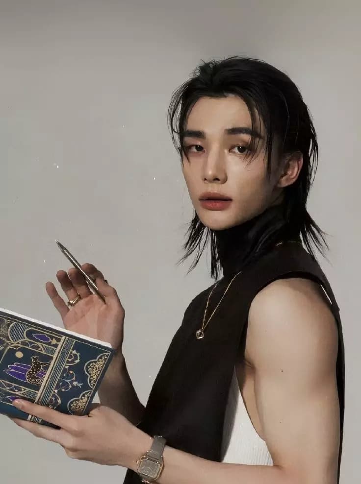 Hwang Hyunjin thumbnail