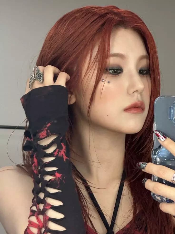 Hwang Yeji thumbnail