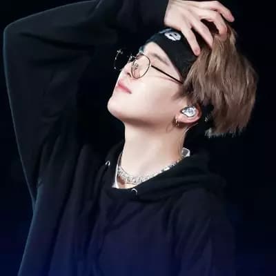 Min Yoongi(suga) thumbnail