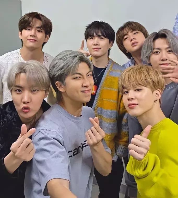 𝐁𝐚𝐧𝐠𝐭𝐚𝐧 𝐒𝐨𝐧𝐲𝐞𝐨𝐧𝐝𝐚𝐧 (𝐁𝐓𝐒) thumbnail