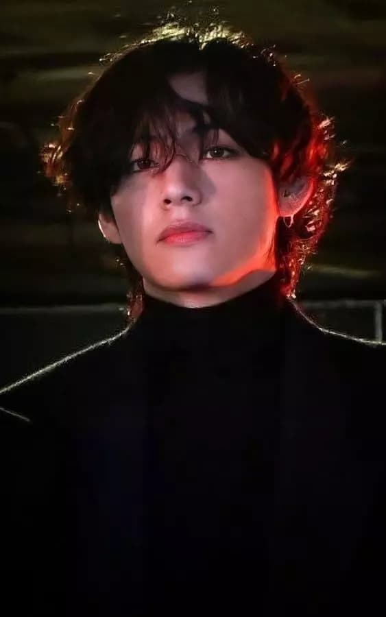 Kim Taehyung thumbnail
