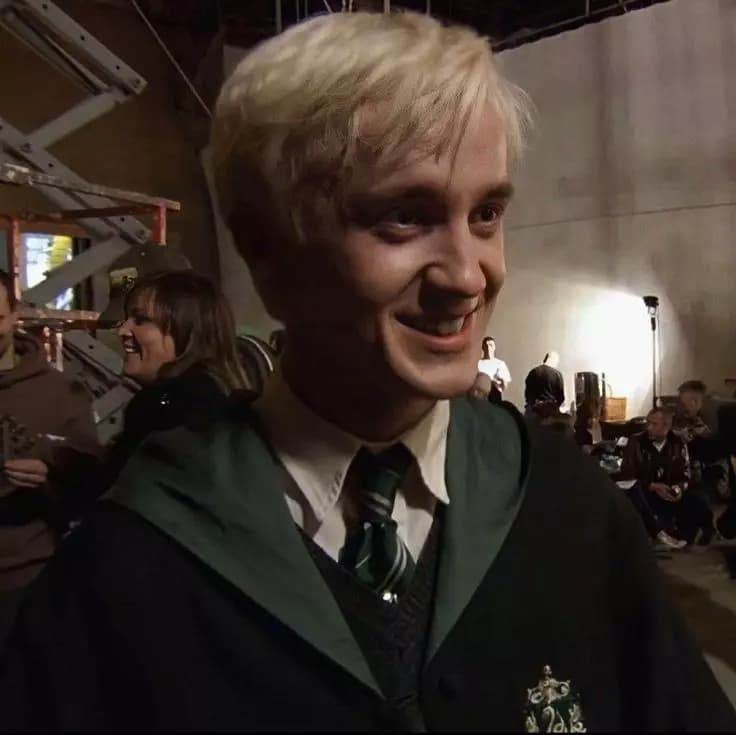 Draco Malfoy thumbnail
