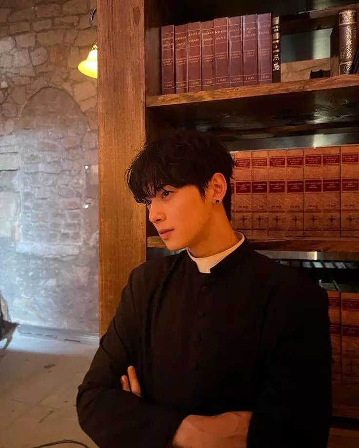 Cha Eun Woo thumbnail