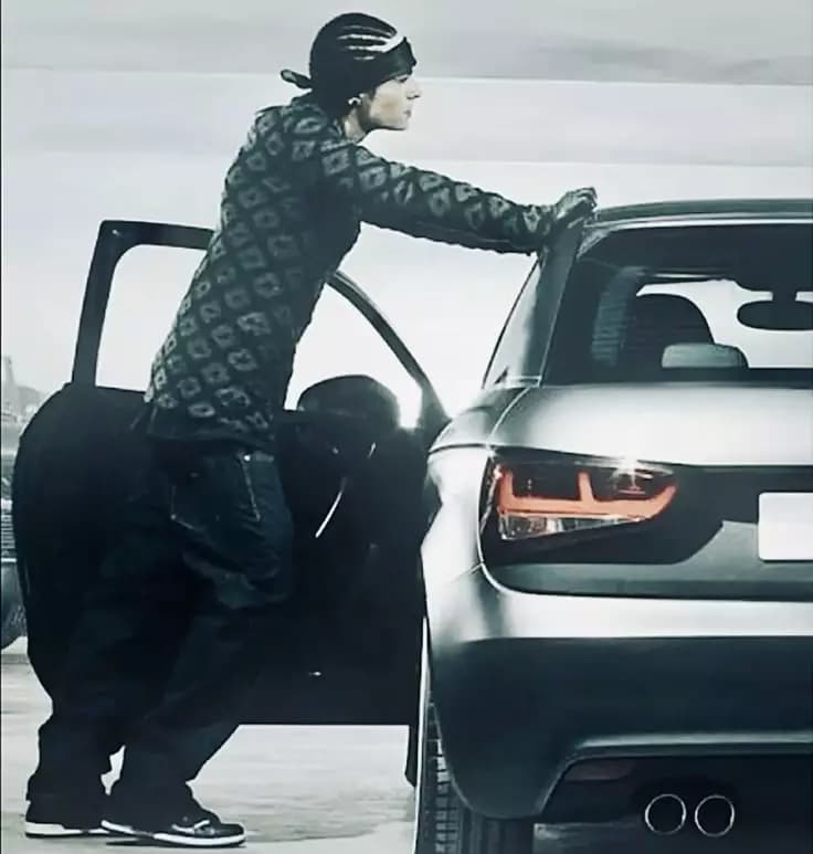 Tom Kaulitz  thumbnail