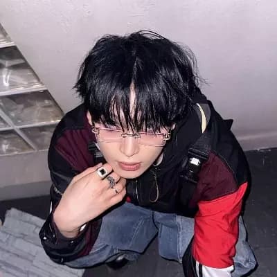 ★ — Kim Seon Woo / Suno ! thumbnail