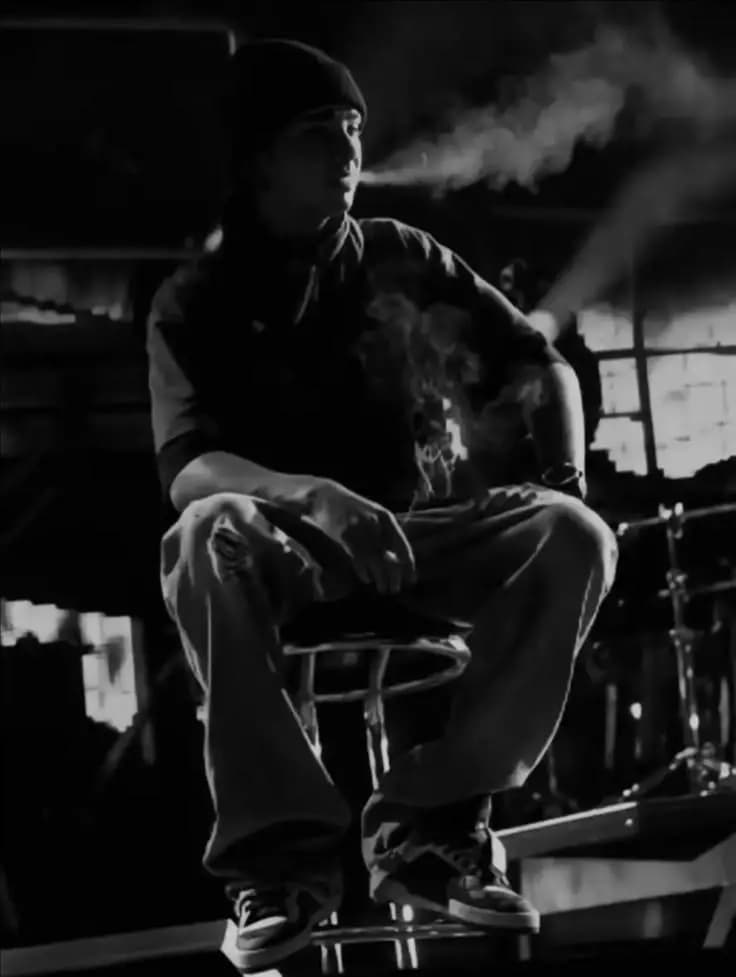 Tom Kaulitz thumbnail
