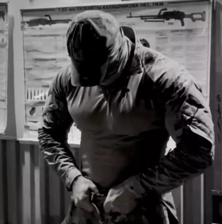 Russian soldier thumbnail