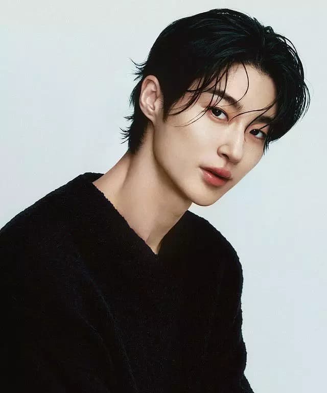 Park Woo-seok thumbnail