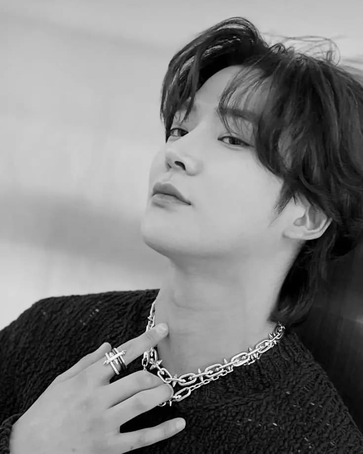 Rowoon  thumbnail