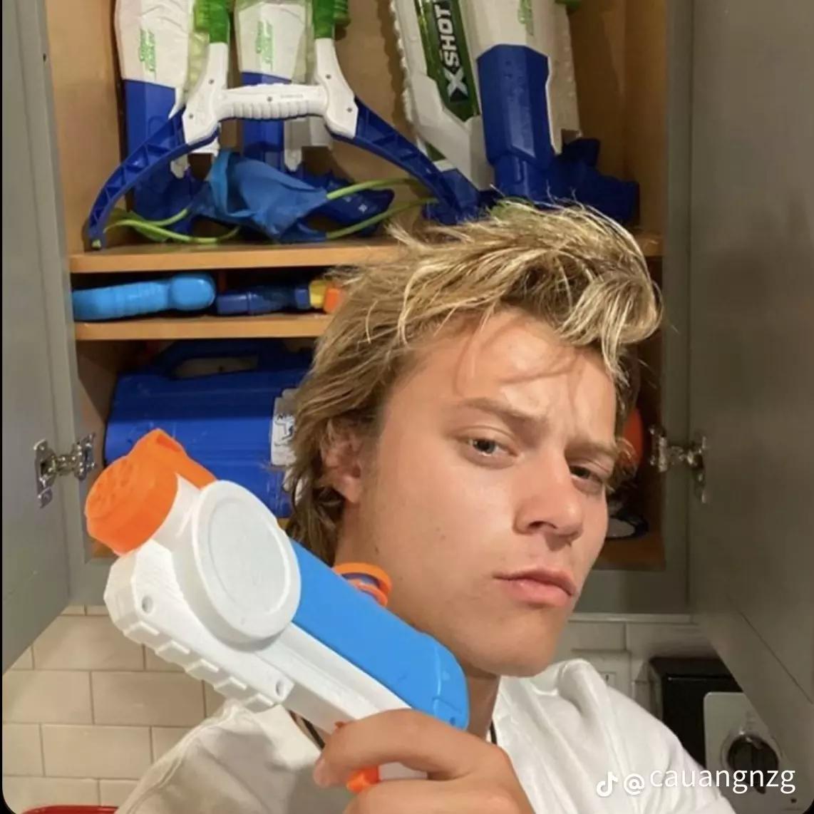 JJ  thumbnail