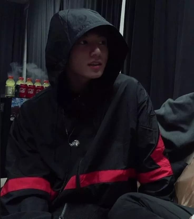 Jeon Jungkook thumbnail