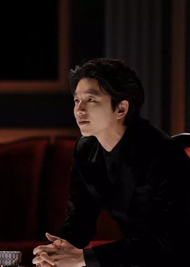 Gong yoo thumbnail