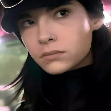 Bill Kaulitz thumbnail