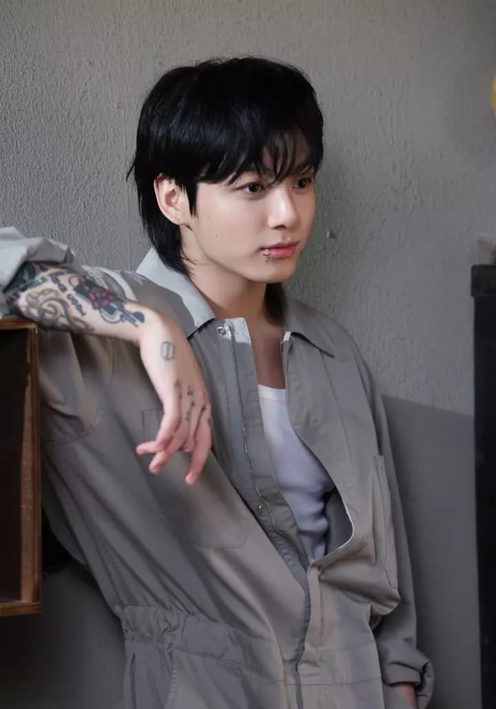 Jeon Jungkook thumbnail