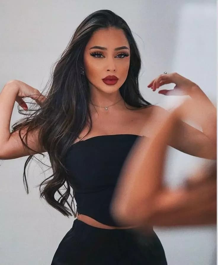 Ava Dawson thumbnail