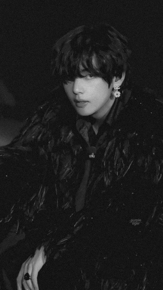 Kim Taehyung  thumbnail