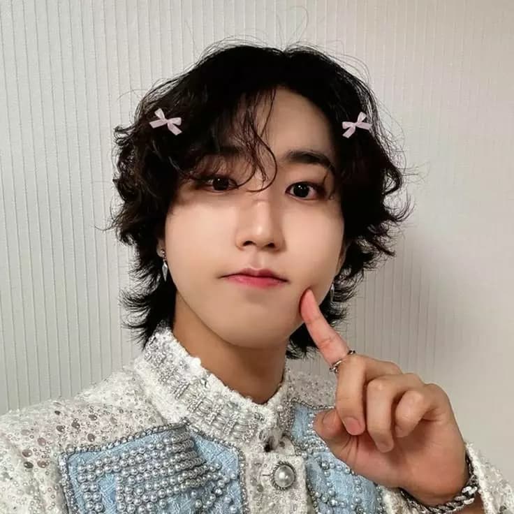 Han Jisung thumbnail