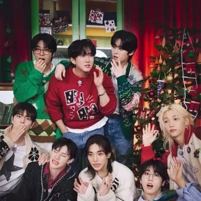 Stray kids thumbnail
