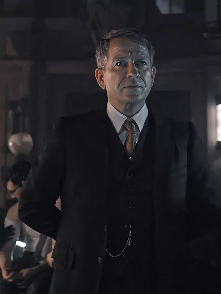 Alfred Pennyworth thumbnail