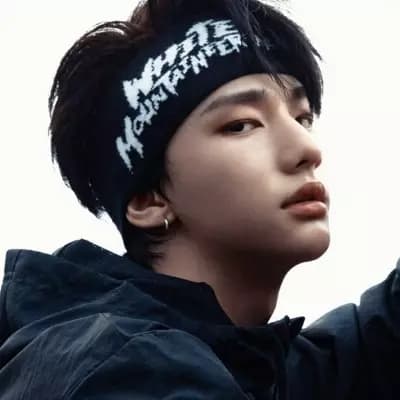 Hyunjin thumbnail
