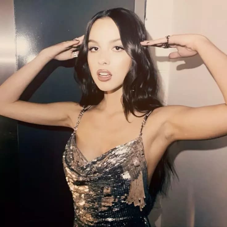 Olivia Rodrigo  thumbnail