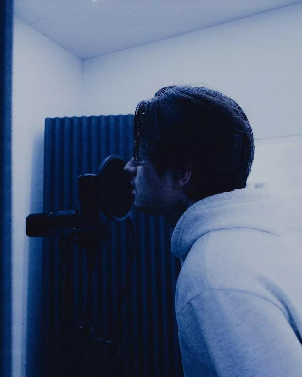 Noah Sebastian thumbnail