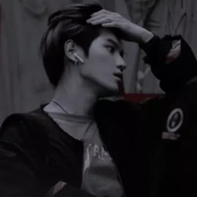 Lee Taeyong  thumbnail