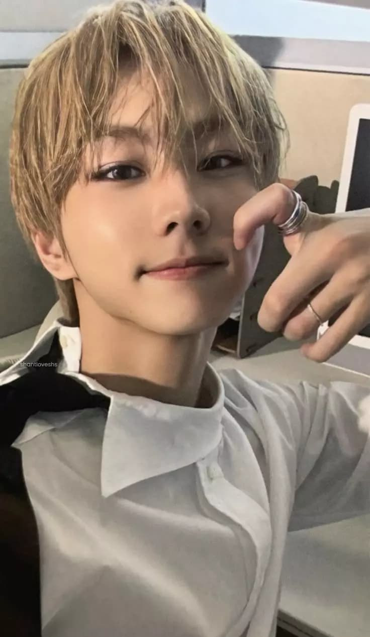 Yang Jungwon thumbnail